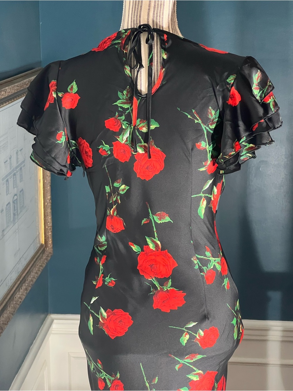 Black Floral V-Neck Mermaid Dress with Red Rose Print mermaid size 6 long D438 - Picture 6 of 14